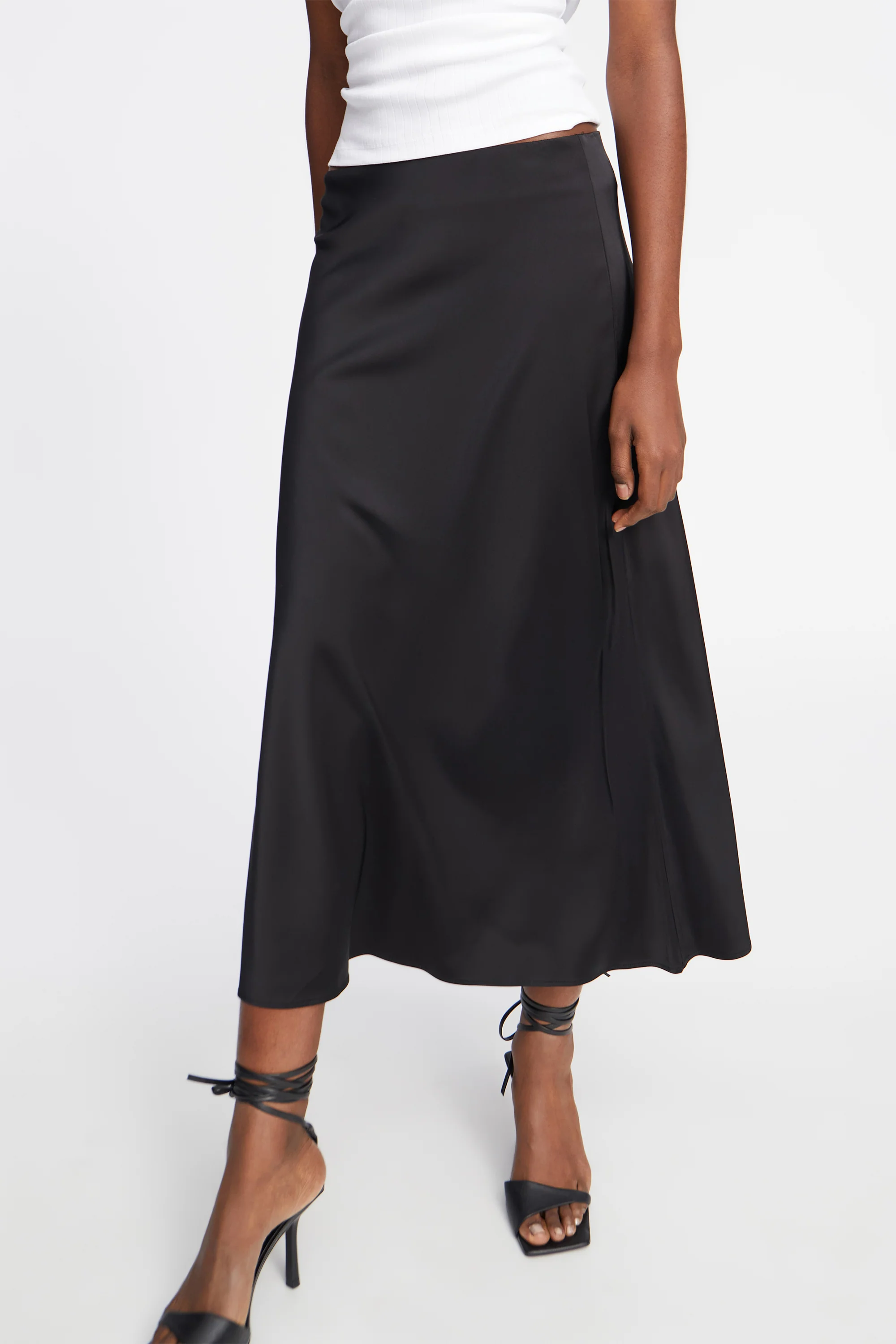 BABE - BLACK - Image 3