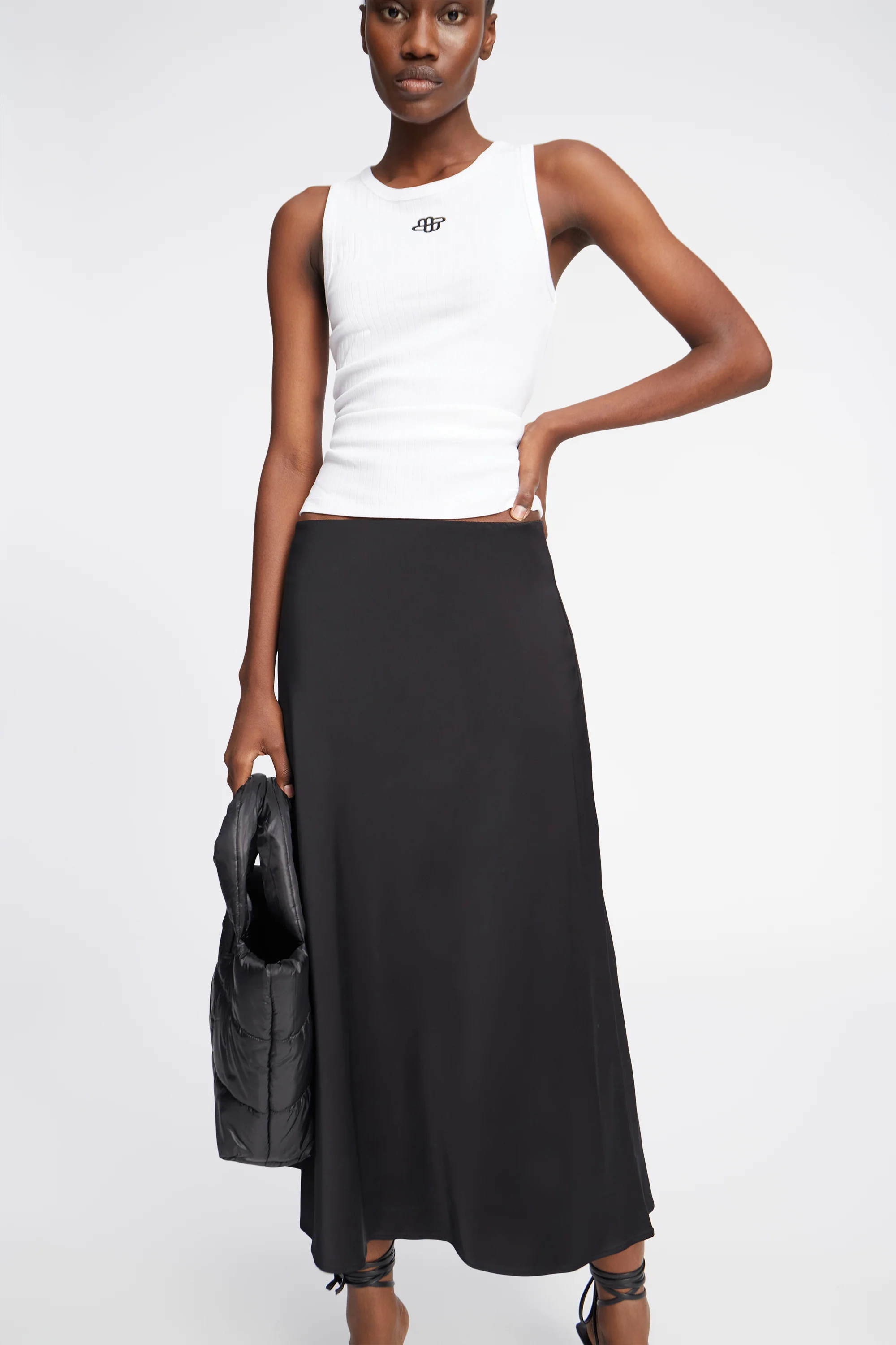 BABE - BLACK - Image 4