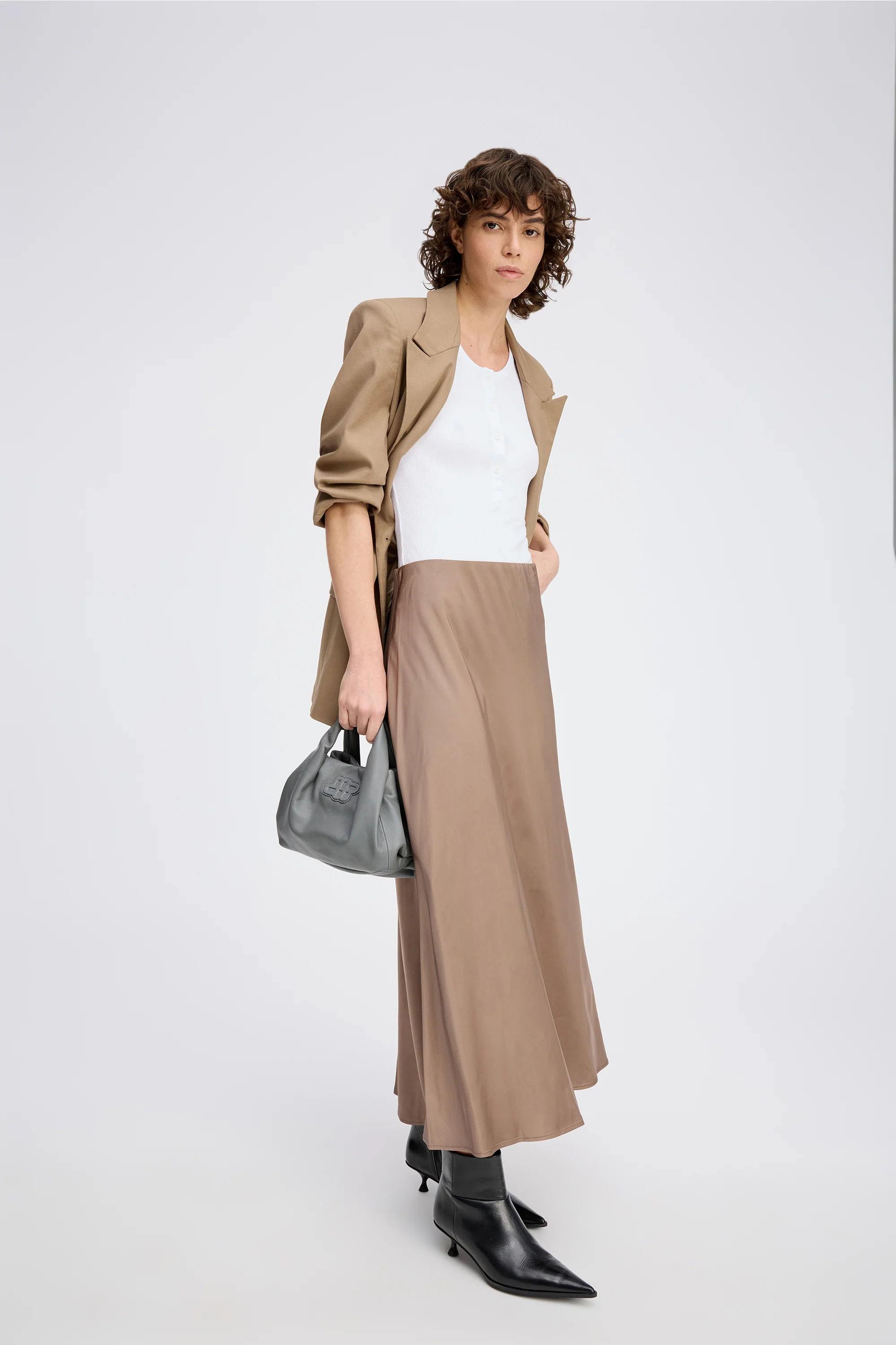 BABE - CAMEL - Image 3