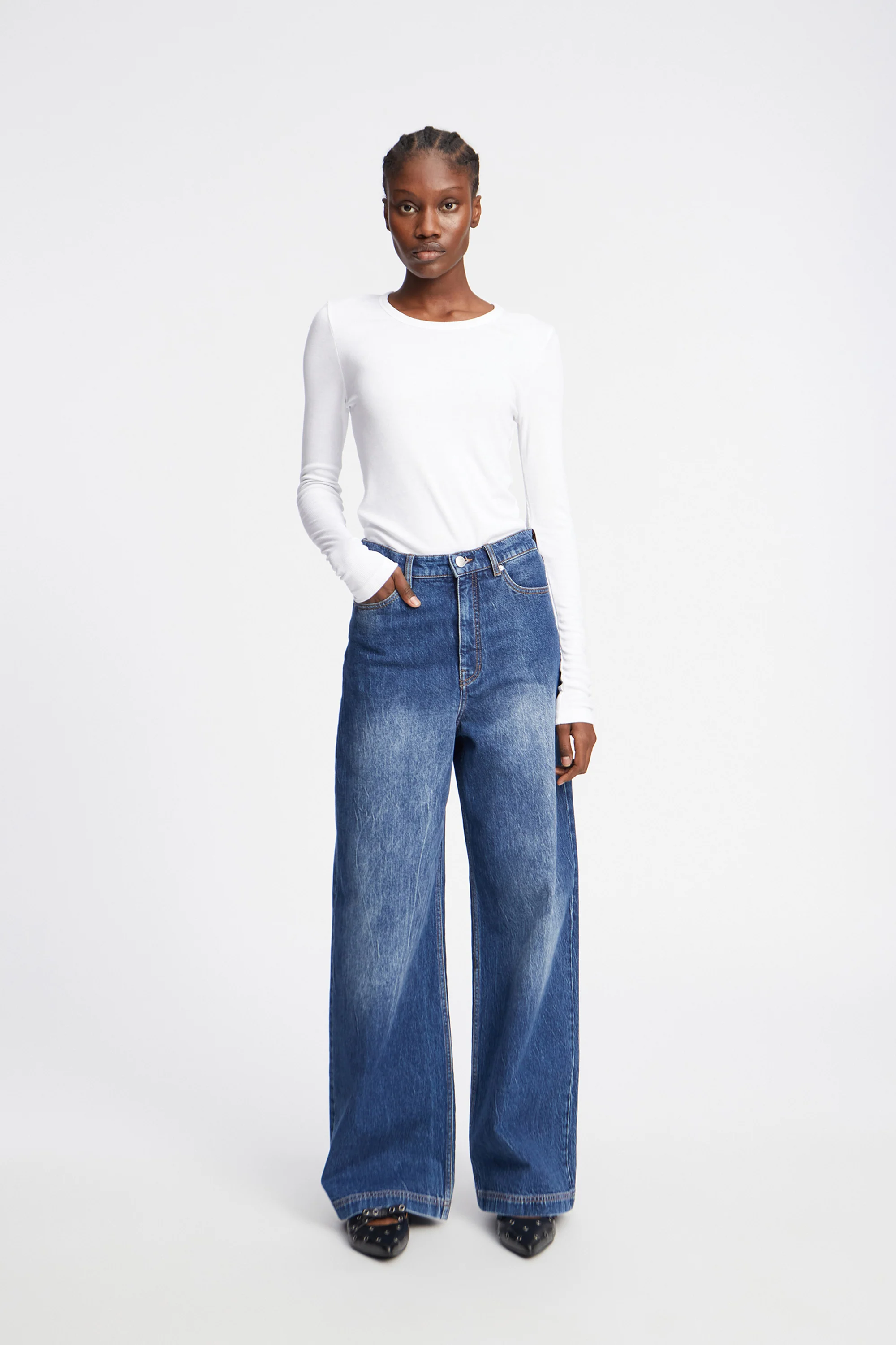 CUTEST - WHITE - Image 3