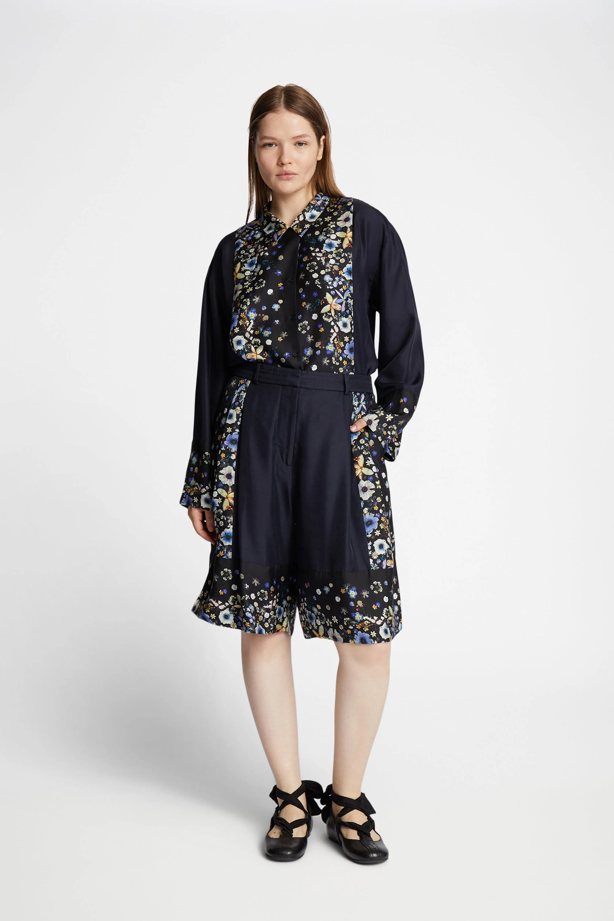 FAIZA SILK - BLACK - Image 4