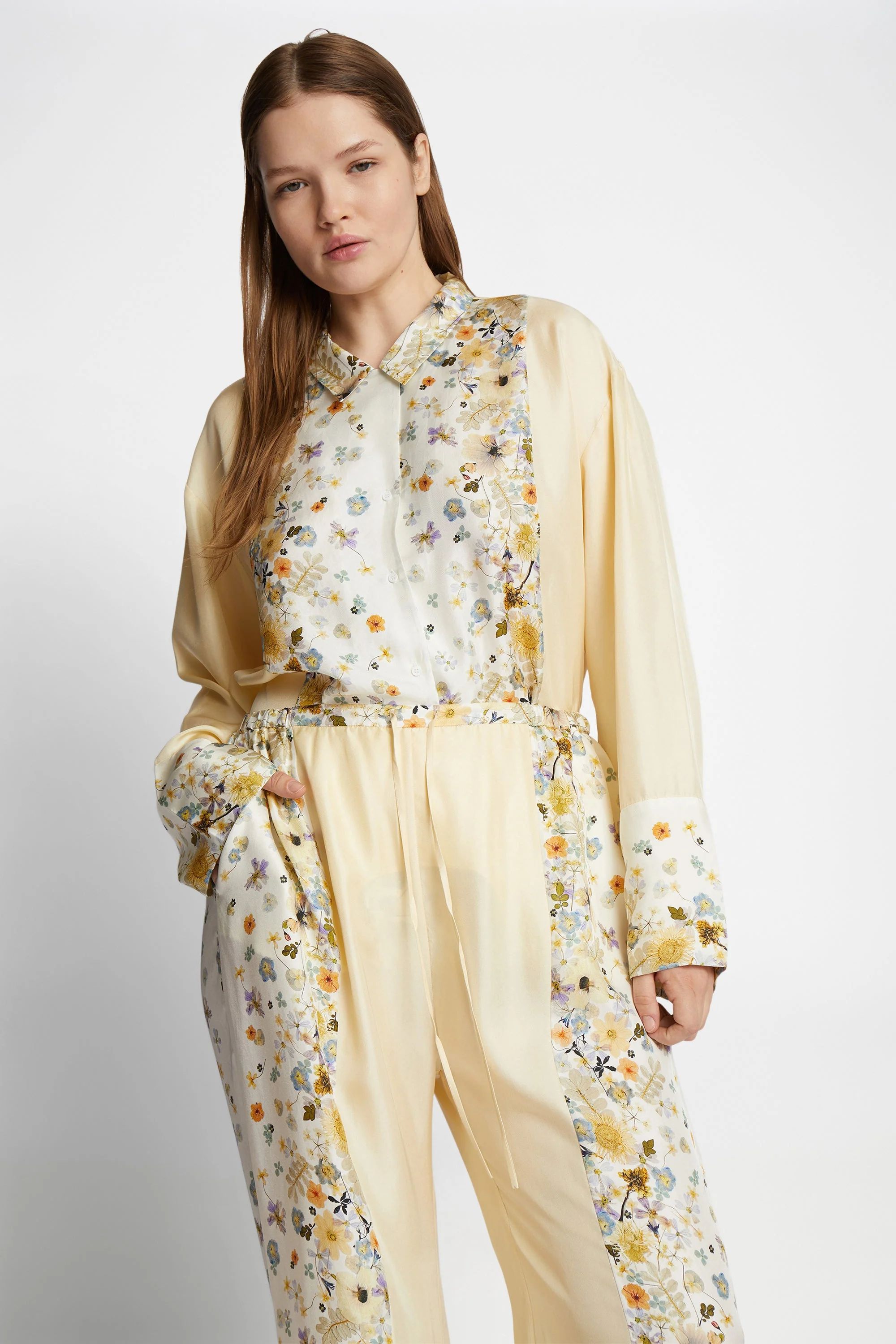 FAIZA SILK - CREME - Image 3