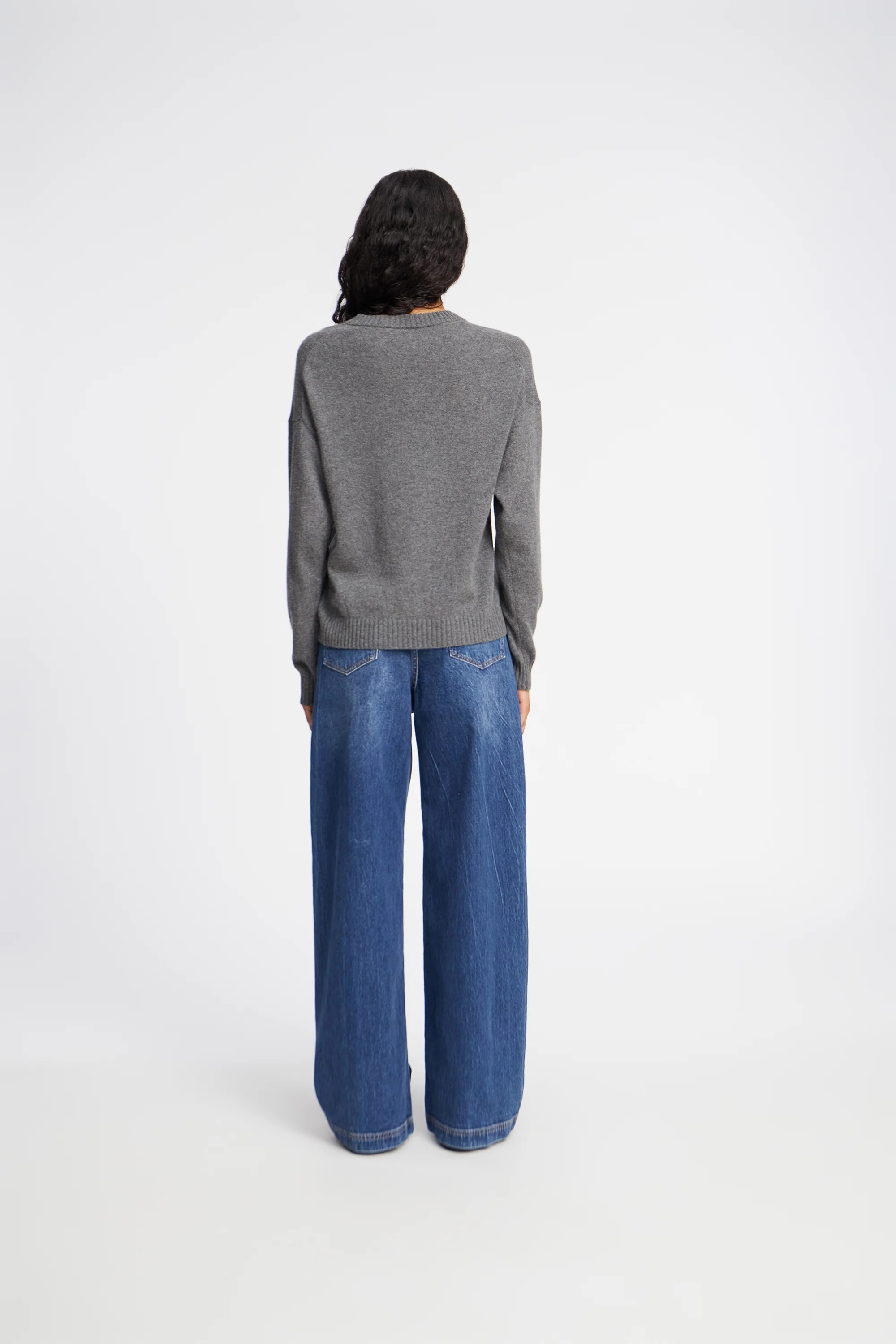 KIARAN CASHMERE - CHARCOAL - Image 4