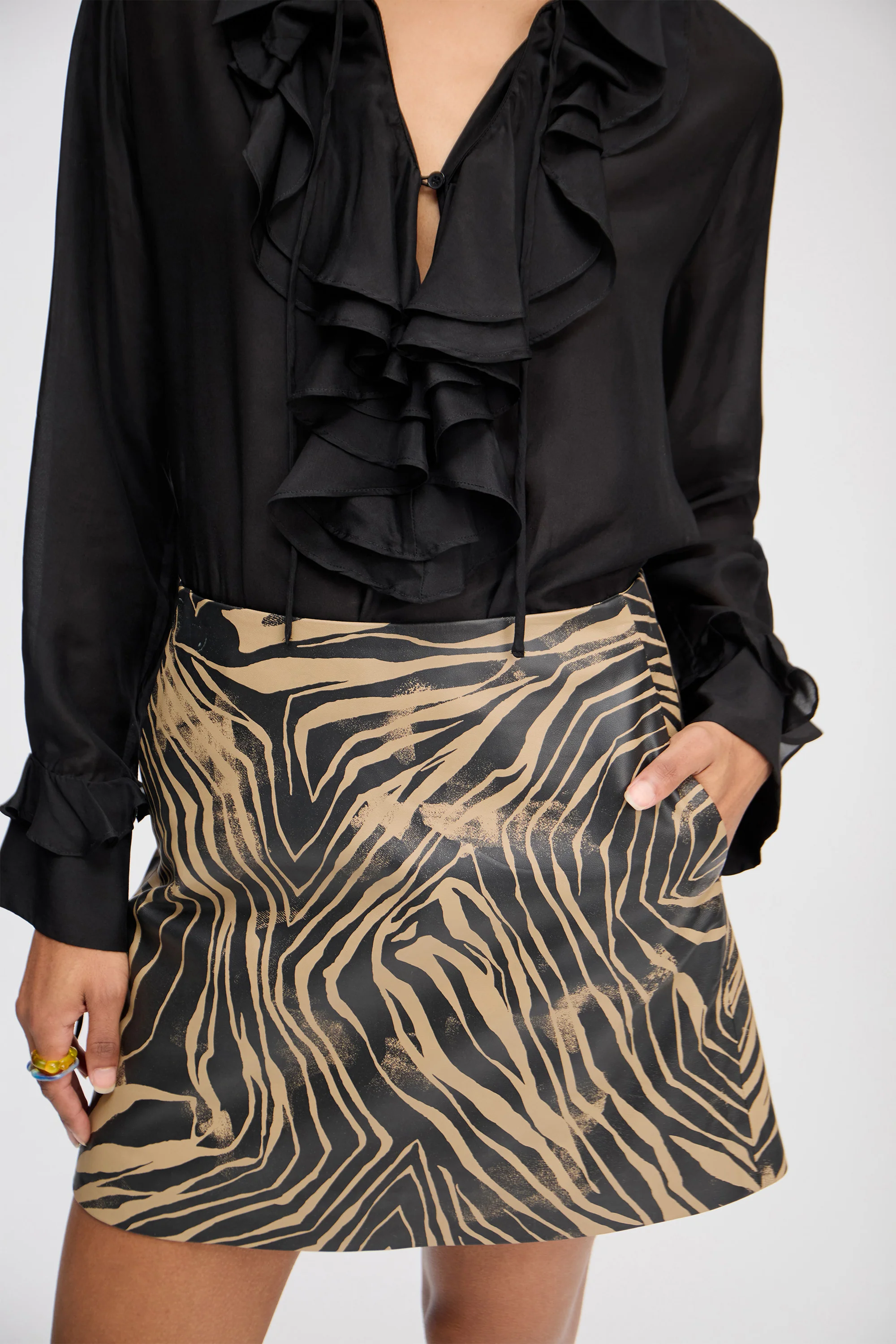 LOFIE - CAMEL - Image 3