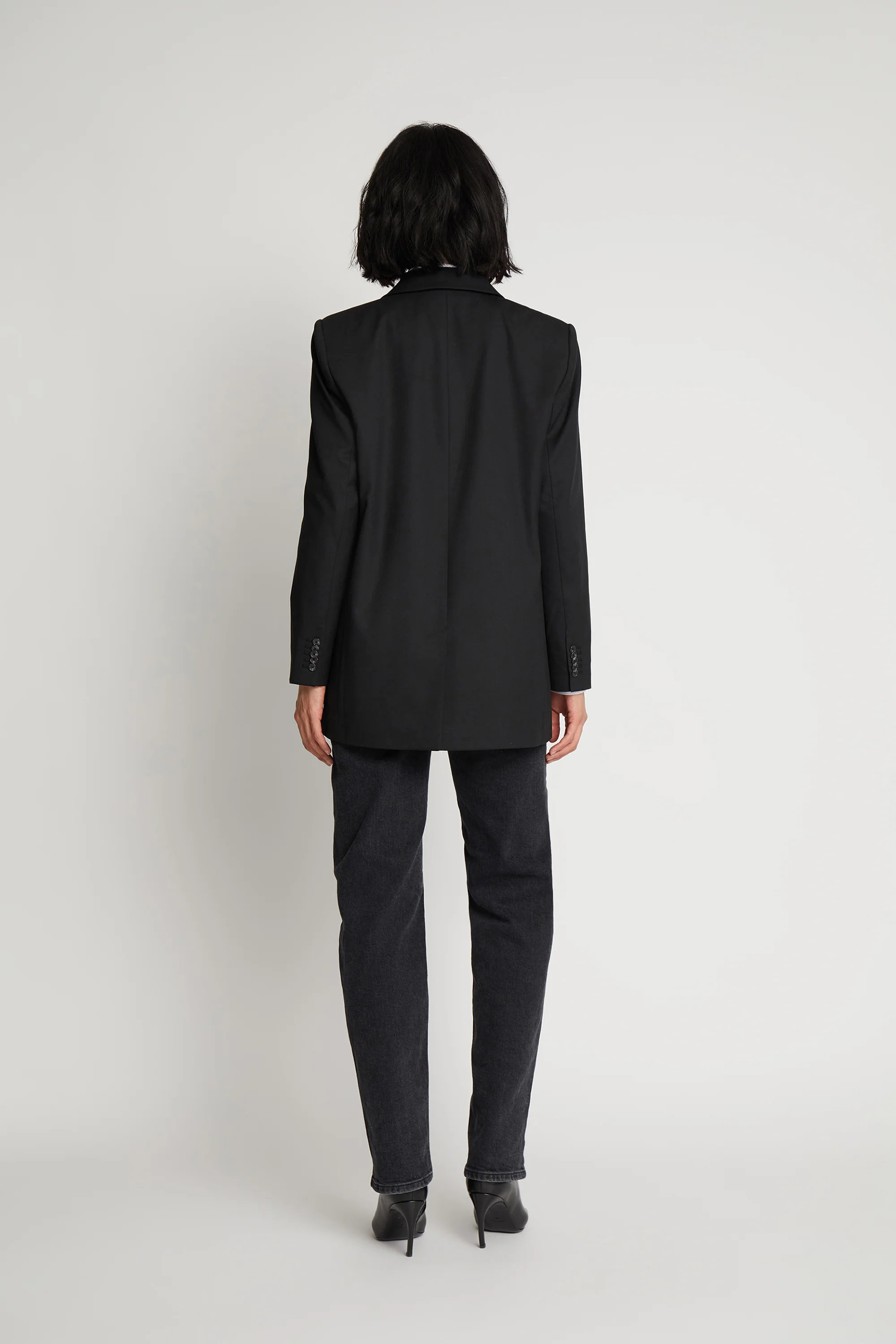 SUSSIMA - BLACK - Image 5