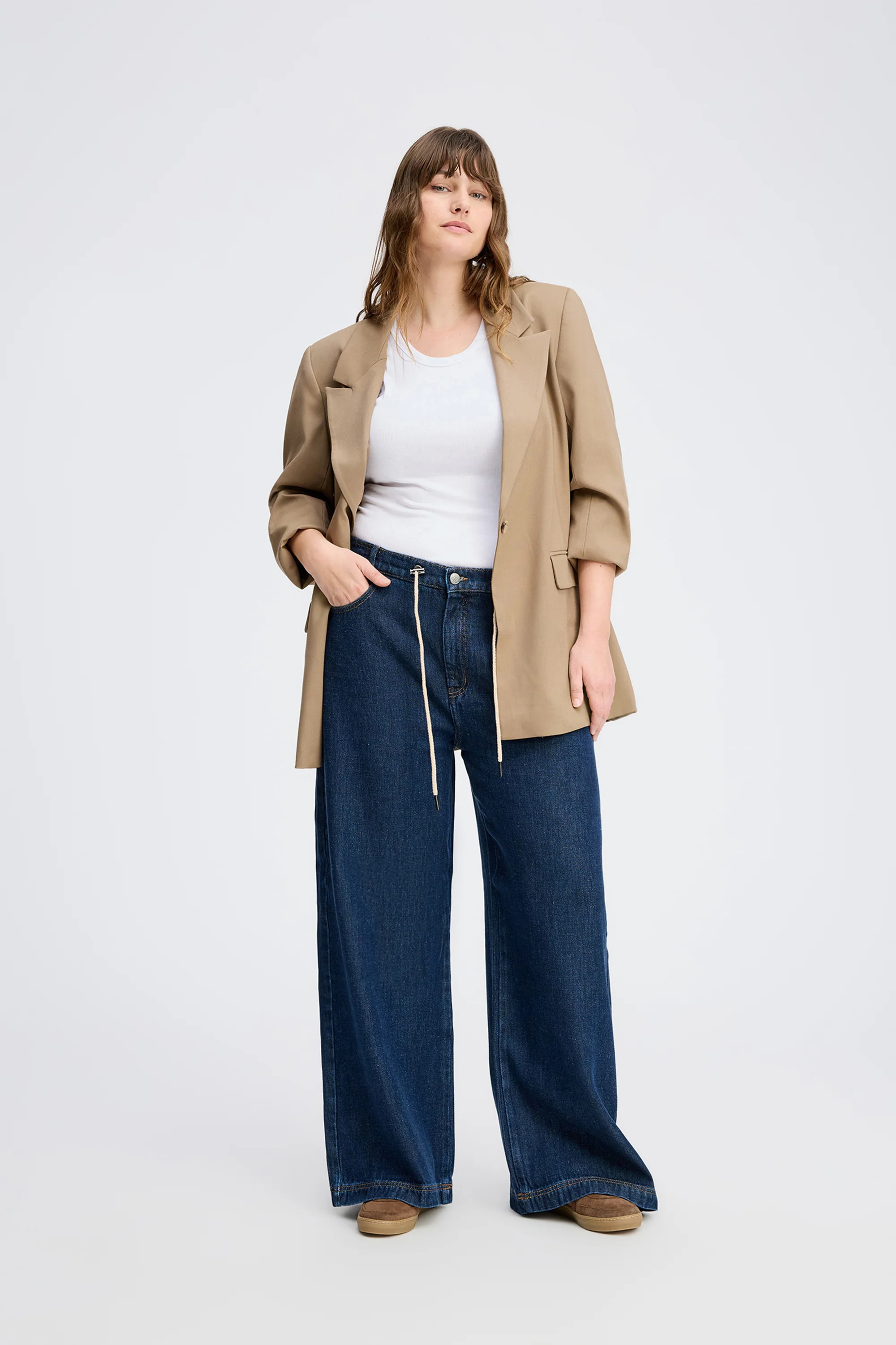 SUSSIMA - CAMEL - Image 3